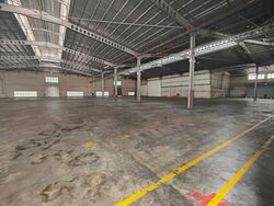 Penjuru Road (D22), Warehouse #518902221